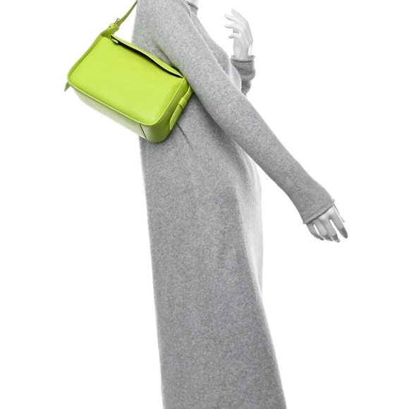 MCM Acid Green Nappa Leather Small Aren Shoulder Bag - Picture 4 of 7